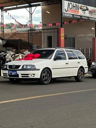 VOLKSWAGEN PARATI 1.8 MI 8V GASOLINA 4P MANUAL G.III